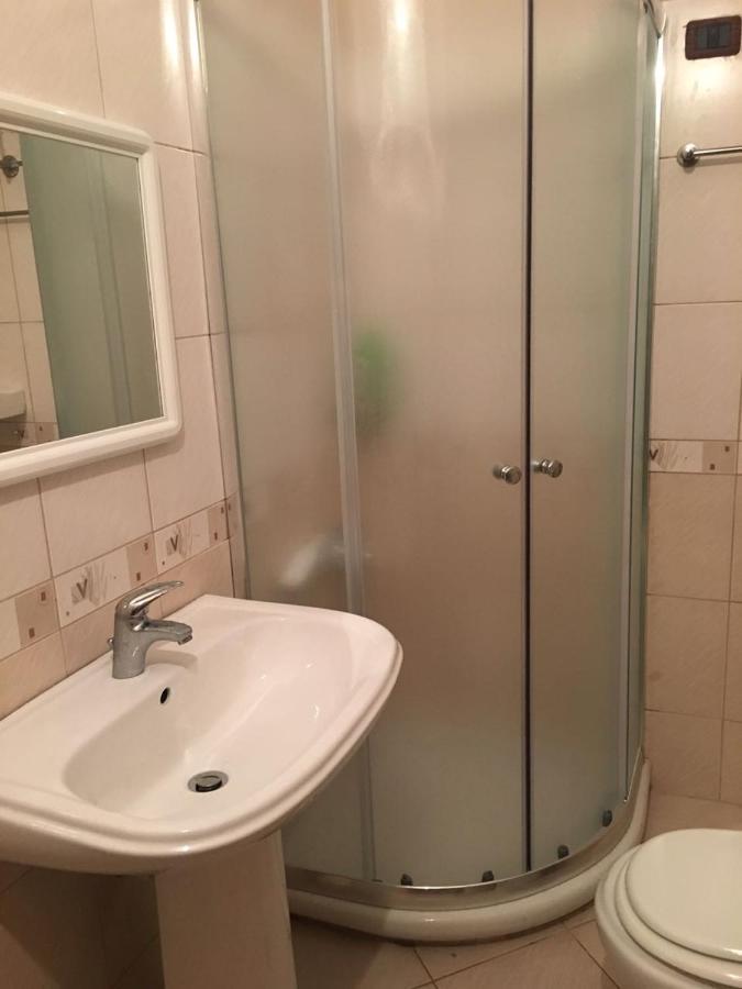 Seanfinity Apartments Vlorë Екстериор снимка